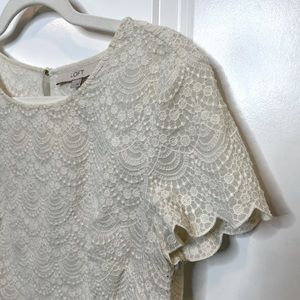 LOFT Scalloped Lace Top - Size Small